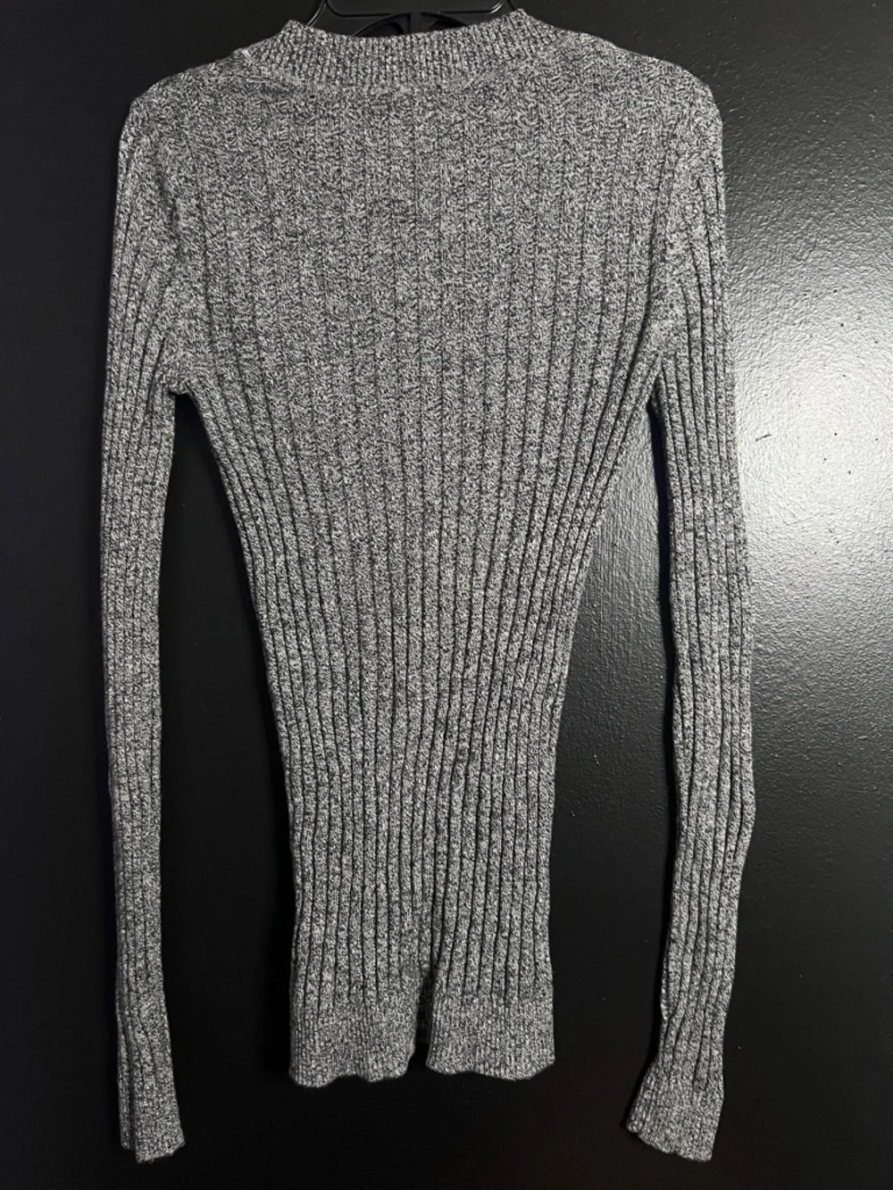Express Women's Heathered Gray Ribbed Deep V-Neck Sweater - Picture 2 of 4